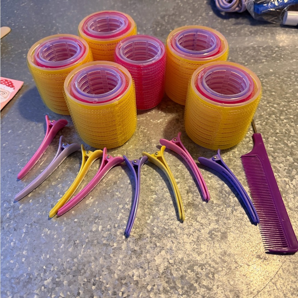 Heatless curling rolls kit